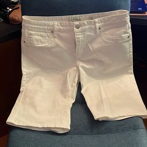 Lucky Brand Bermuda short
